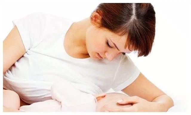 宝宝每次吸奶，乳房都痛，是乳腺炎吗？宝宝吸奶痛涂点什么好